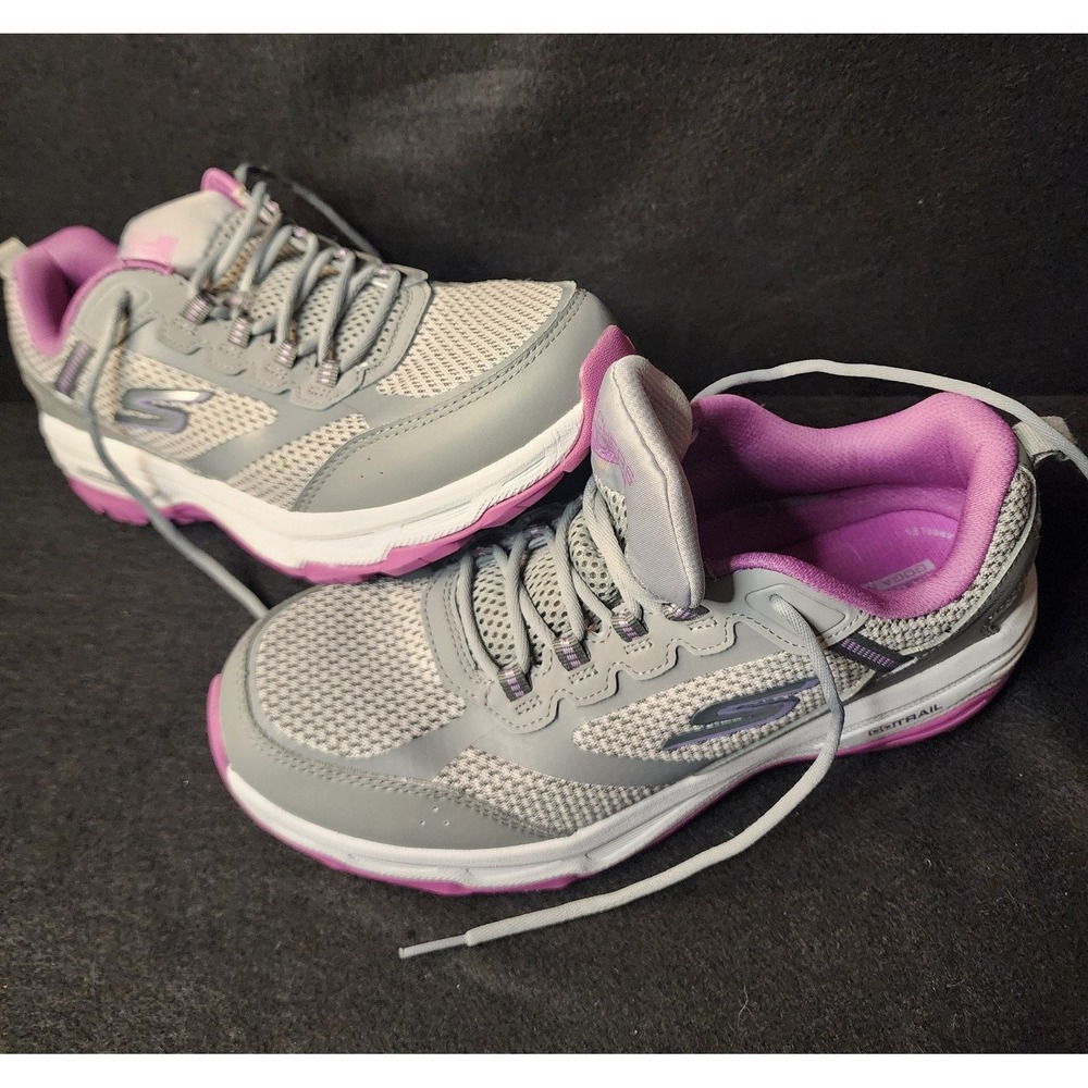 Skechers GoTrail Consistent Womens Pre-owned Gray/Purpl Running Sneakers  Sz 9.5